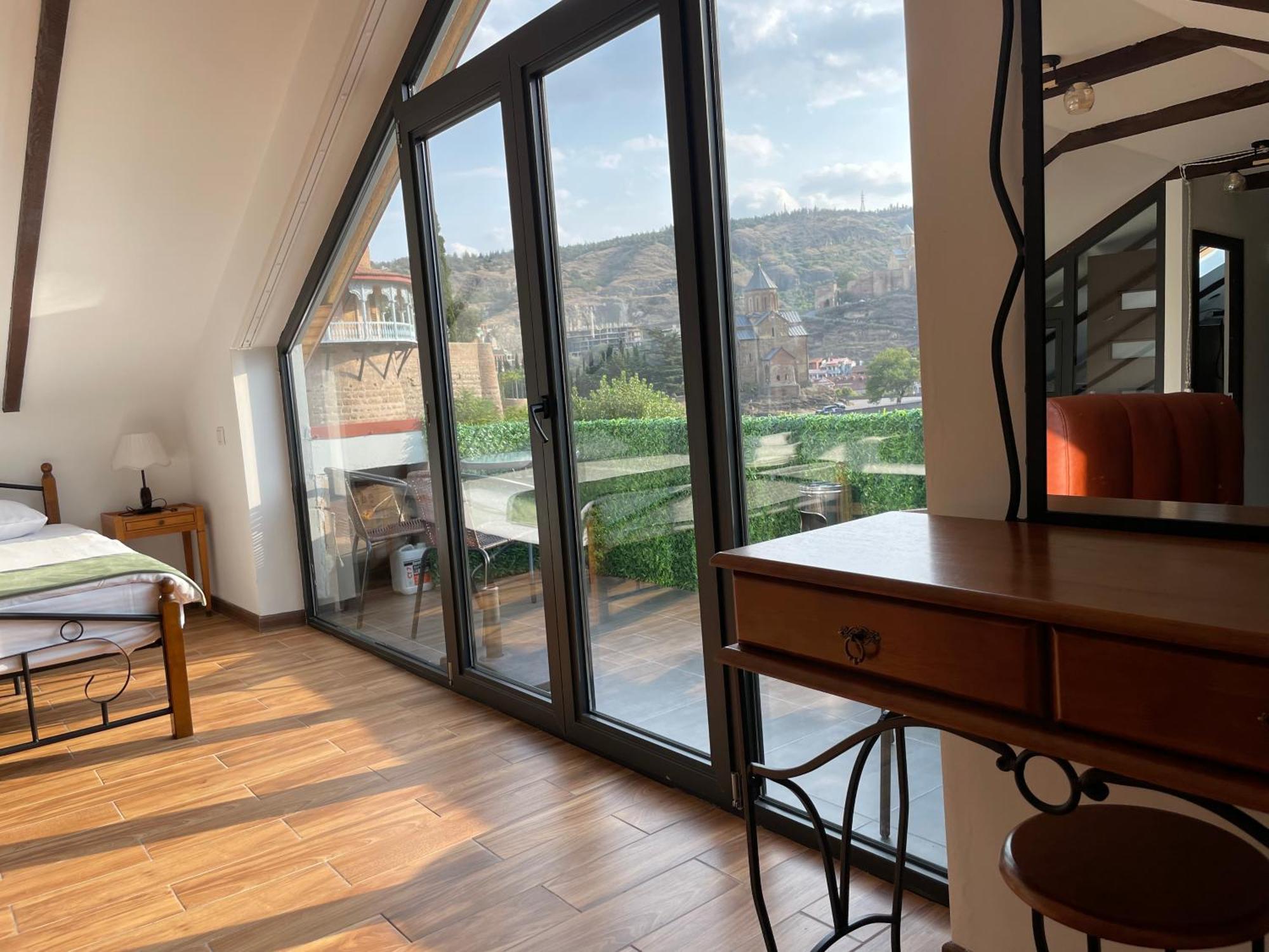 Rikhe Palace Boutique Hotel Tbilisi Esterno foto