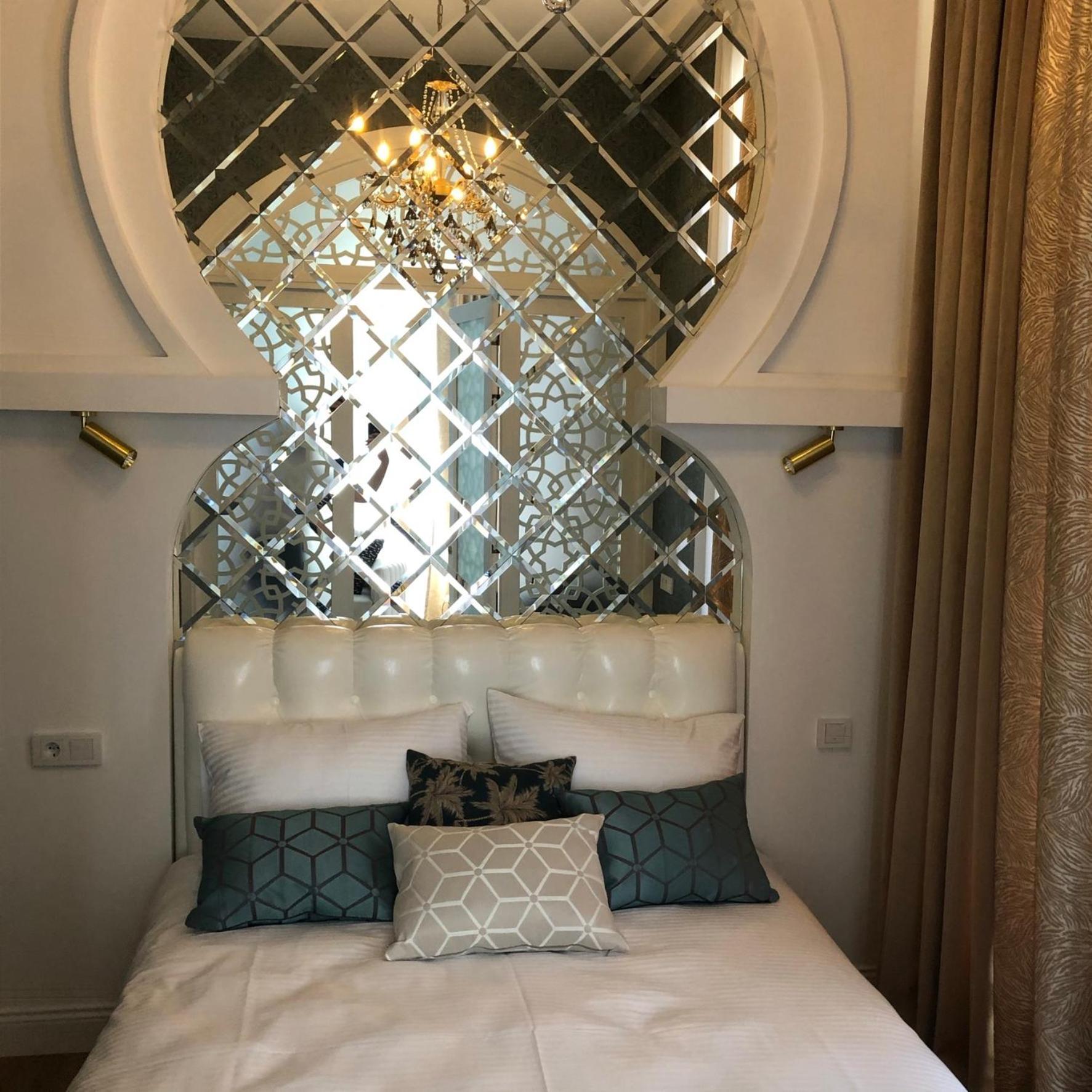 Rikhe Palace Boutique Hotel Tbilisi Esterno foto